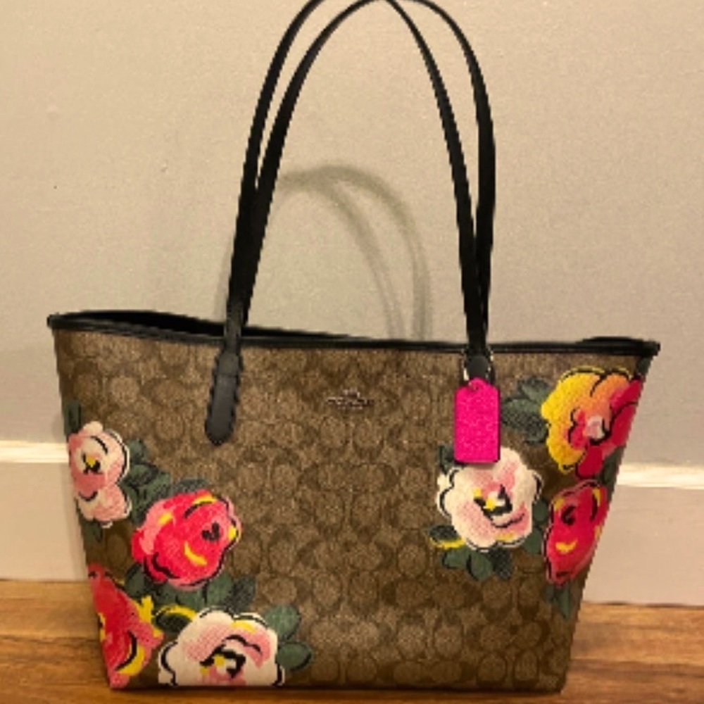 NEW Coach Rose City tote